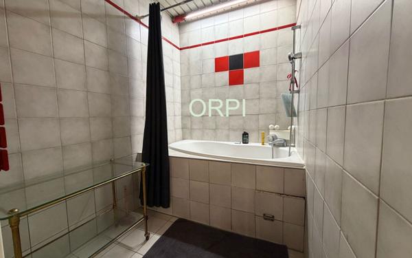 Appartement à vendre    4 pièces • 76,41 m2 Villejuif