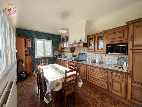 Maison de 108 m² avec jardinet sur CHATEAUBERNARD ...