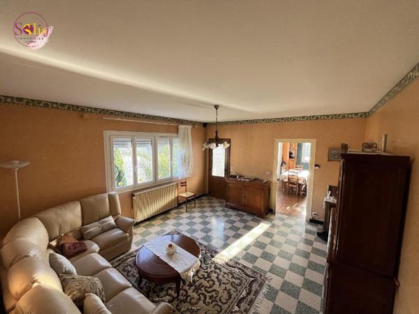 Maison de 108 m² avec jardinet sur CHATEAUBERNARD ...