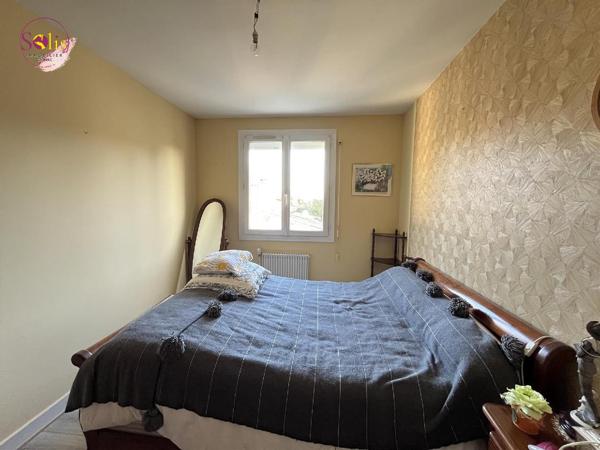 Maison de 108 m² avec jardinet sur CHATEAUBERNARD ...