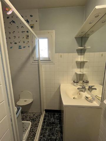 Maison de 108 m² avec jardinet sur CHATEAUBERNARD ...