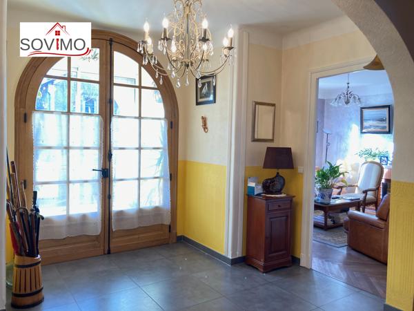 EN CENTRE VILLE, JOLI PAVILLON D'ÉPOQUE PLEIN DE CHARME, BELLES PRESTATIONS INTÉRIEUR