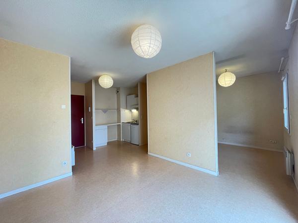 APT T1BIS AVEC BALCON - ALBI FAC