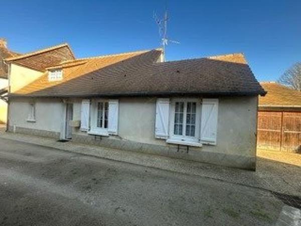 Maison à Bonnétable, 72110 - 5 pièces 125m²