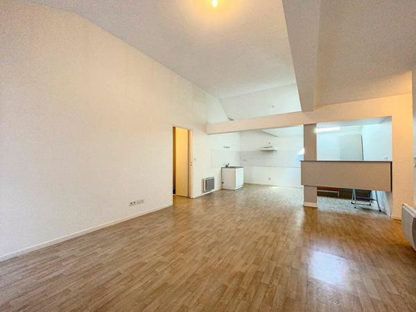 Appartement à louer    3 pièces •    Saint-Flour