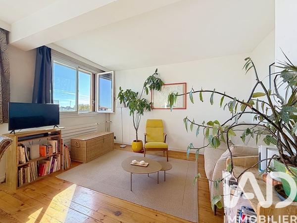 Appartement à vendre 3 pièces 72 m² Paris 20