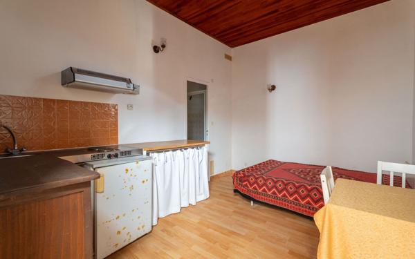 Maison à vendre    1 pièce •  Mimizan