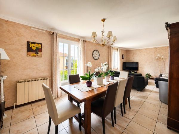 Maison à vendre 395 000 € Saint-Quentin-Fallavier 4 p 92 m² DPE C