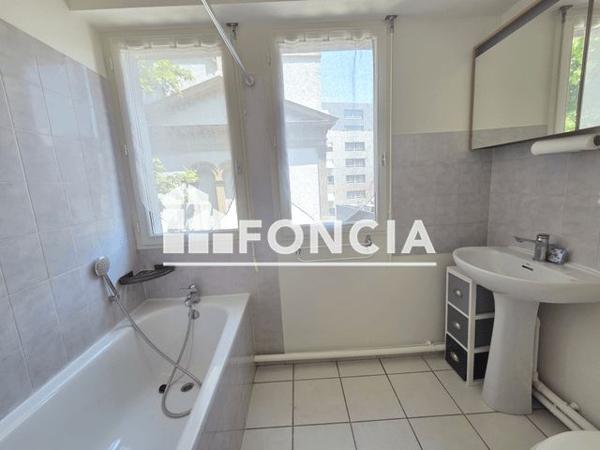 Location Appartement 2 pièces 36.26 m² - LE ZEPHYR Grenoble 38000