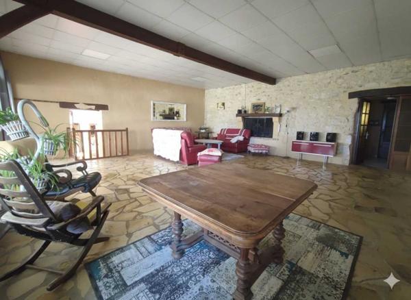 Maison ancienne - Belves Spacieuse longère 13 pièces avec piscine à Beaumontois