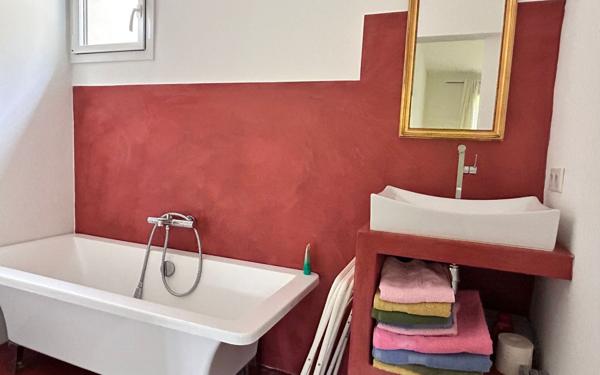 Maison à vendre    5 pièces •  Vaison-la-Romaine