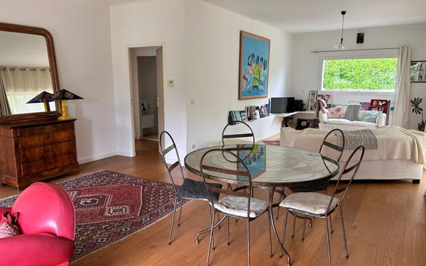 Maison à vendre    5 pièces •  Vaison-la-Romaine