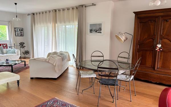 Maison à vendre    5 pièces •  Vaison-la-Romaine