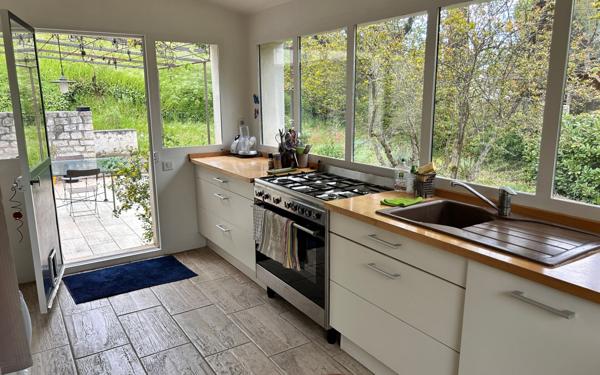 Maison à vendre    5 pièces •  Vaison-la-Romaine