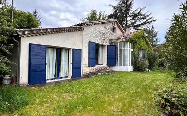 Maison à vendre    5 pièces •  Vaison-la-Romaine