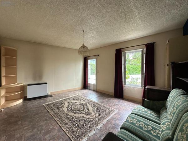 Maison à restaurer à vendre à Amfreville-la-Mi-Voie en Seine-Maritime (76920), ref : 014/932