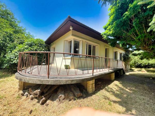 Maison contemporaine - Saint-cyprien SAINT CYPRIEN maison de plain-pied sur 6244m2