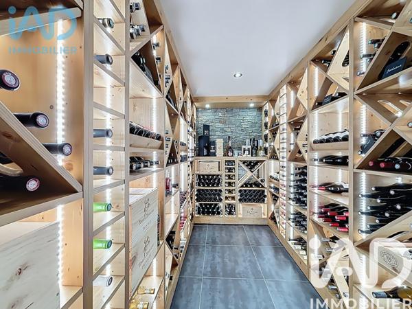 Maison à vendre 8 pièces 230 m² Farges