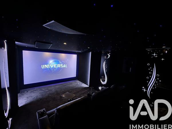 Maison à vendre 8 pièces 230 m² Farges