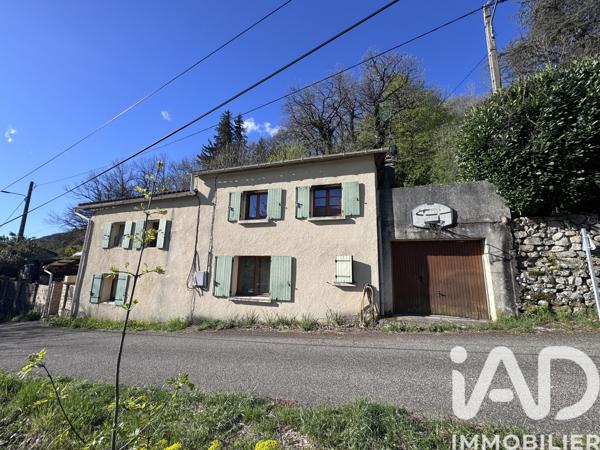 Maison à vendre 5 pièces 101 m² Montpezat-sous-Bauzon
