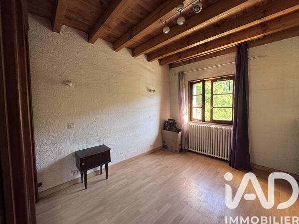 Maison à vendre 5 pièces 101 m² Montpezat-sous-Bauzon