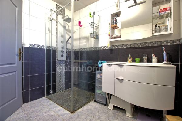 Maison à vendre 4 chambres à 10 minutes de centre ville de Dole
