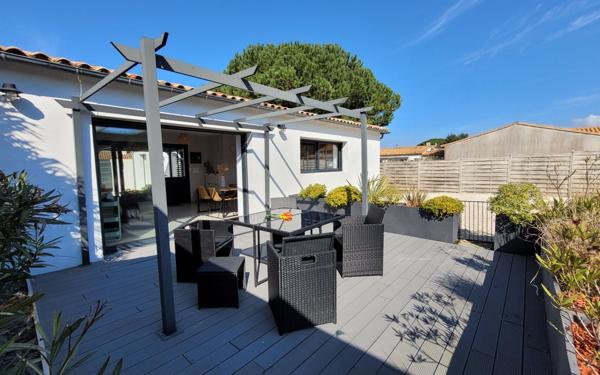 Maison à vendre    4 pièces •  Le Bois-Plage-en-Ré