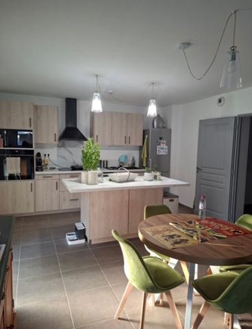 APPARTEMENT T3 71.86M² VELLERON RDC AVEC EXTERIEUR