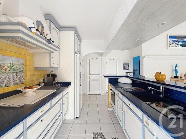 Maison à vendre  4 pièces - 108,63 m2 FREJUS - 83