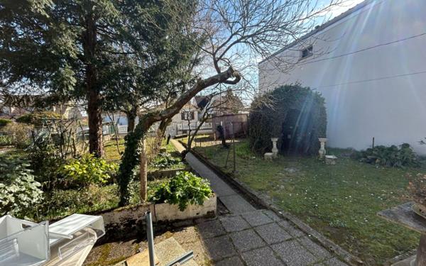 Maison à vendre    4 pièces •  Montigny-lès-Cormeilles