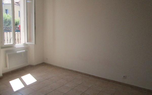 Appartement à louer    3 pièces •  Château-Arnoux-Saint-Auban