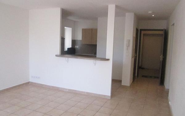 Appartement à louer    3 pièces •  Château-Arnoux-Saint-Auban