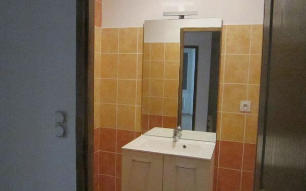 Appartement à louer    3 pièces •  Château-Arnoux-Saint-Auban