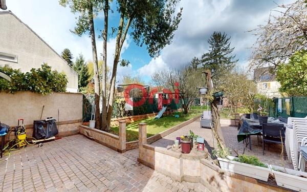 Maison à vendre    7 pièces •  Montfermeil