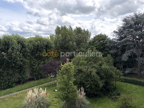 Vente
                Appartement82,63 m² - 4 Pièces -
                    VERRIERES LE BUISSON (91370)