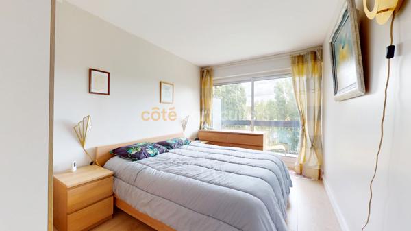 Vente
                Appartement82,63 m² - 4 Pièces -
                    VERRIERES LE BUISSON (91370)