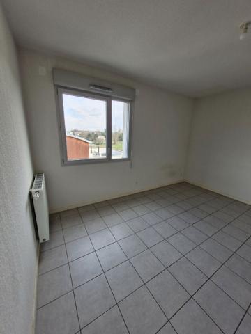 A LOUER - TOULOUSE Borderouge - Appartement T2 de 41 m²  avec balcon et parking en sous sol - 213-JG