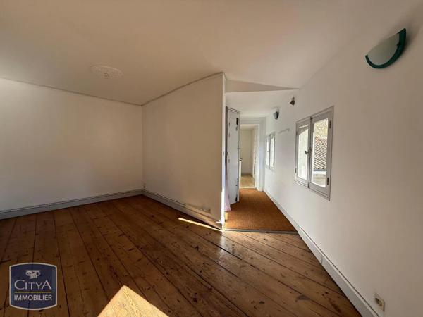 Appartement à louer 3 pièces 58.05m² Bordeaux (33000)