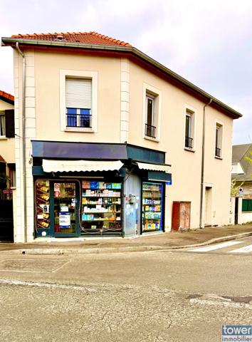Immeuble
                                                                                                                                                
                                                                                                                                                
                                                                                                                                                
                                                    
                                                                                                                                                                                                                                                                                                                        160  m²                                                                                                                                                                                                         1 etage(s)