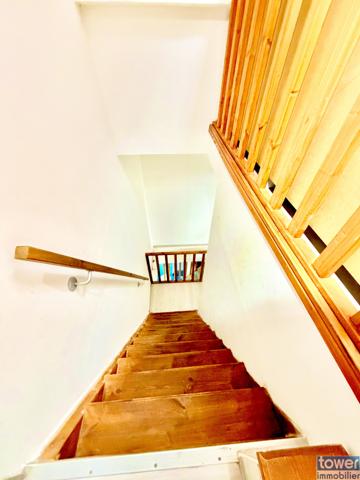 Immeuble
                                                                                                                                                
                                                                                                                                                
                                                                                                                                                
                                                    
                                                                                                                                                                                                                                                                                                                        160  m²                                                                                                                                                                                                         1 etage(s)