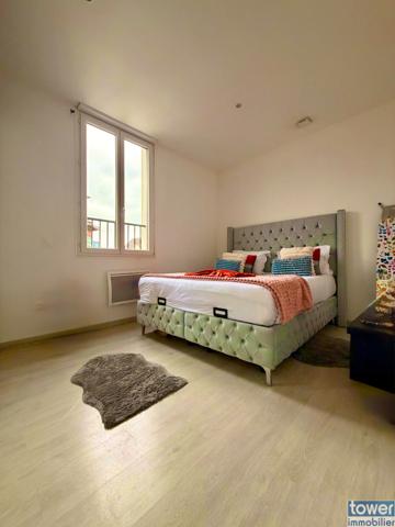 Immeuble
                                                                                                                                                
                                                                                                                                                
                                                                                                                                                
                                                    
                                                                                                                                                                                                                                                                                                                        160  m²                                                                                                                                                                                                         1 etage(s)