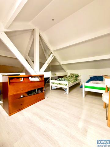Immeuble
                                                                                                                                                
                                                                                                                                                
                                                                                                                                                
                                                    
                                                                                                                                                                                                                                                                                                                        160  m²                                                                                                                                                                                                         1 etage(s)