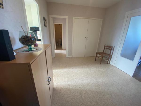 Très bel appartement type 3/4de 98 m² avec ascenseur