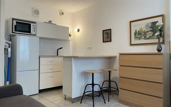 Appartement à vendre    1 pièce • 21,80 m2 Saint-Étienne