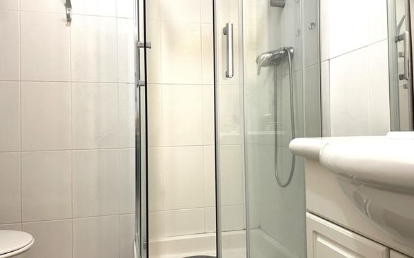 Appartement à vendre    1 pièce • 21,80 m2 Saint-Étienne