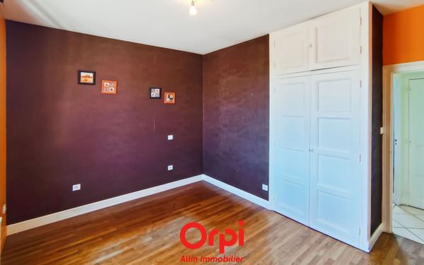 Maison à vendre    3 pièces •  Domérat