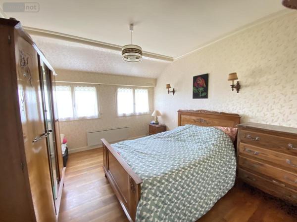 Maison à vendre à Loudéac dans les Côtes-d'Armor (22600), ref : 22110-2286