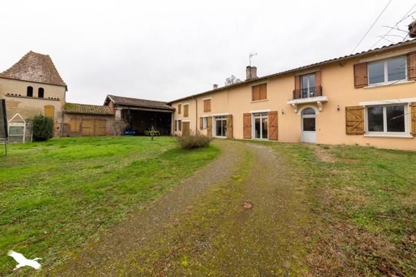 Maison à vendre |  Finhan |  6 pièces | 247 m²
