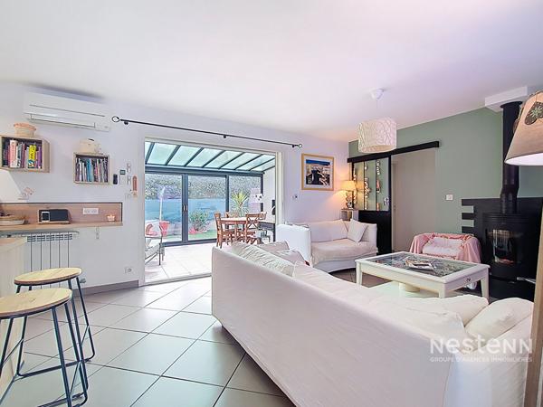 Maison moderne 4 faces à vendre à Sorède - 4 chambres, piscine et garage