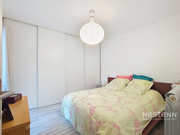 Maison moderne 4 faces à vendre à Sorède - 4 chambres, piscine et garage